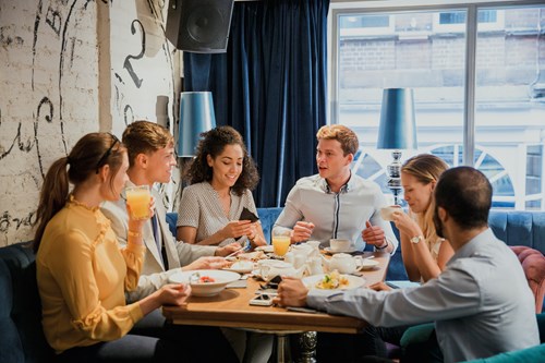 friends eating out