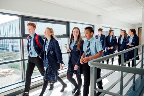 school pupils walking to class