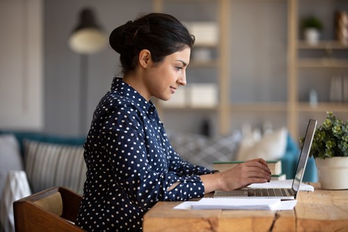 woman on laptop